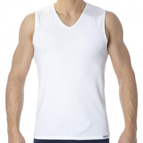 Doreanse Essential V-Neck Tank Top - White