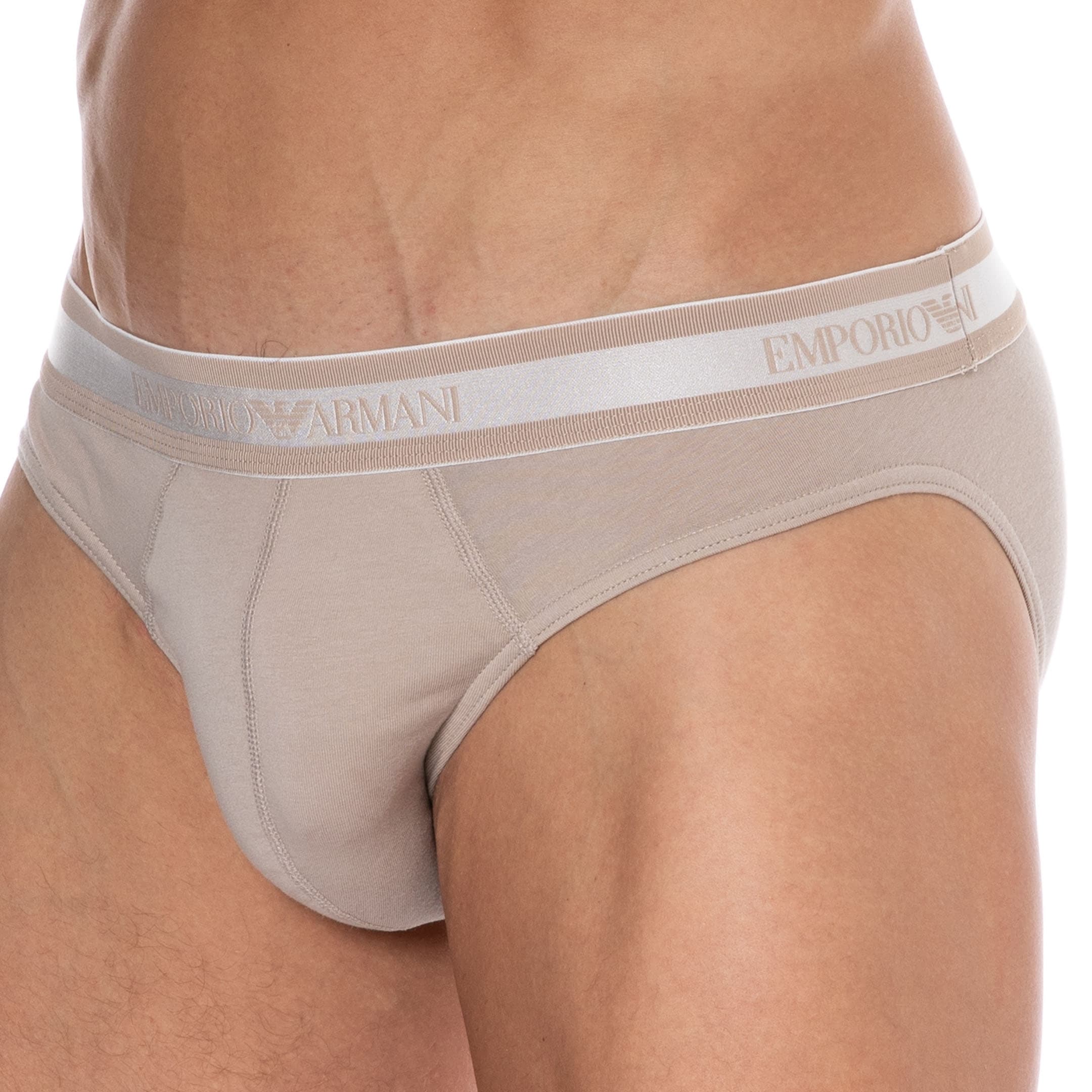 Le slip filet logo, Emporio Armani, Magasinez les Slips tout confort pour  Homme